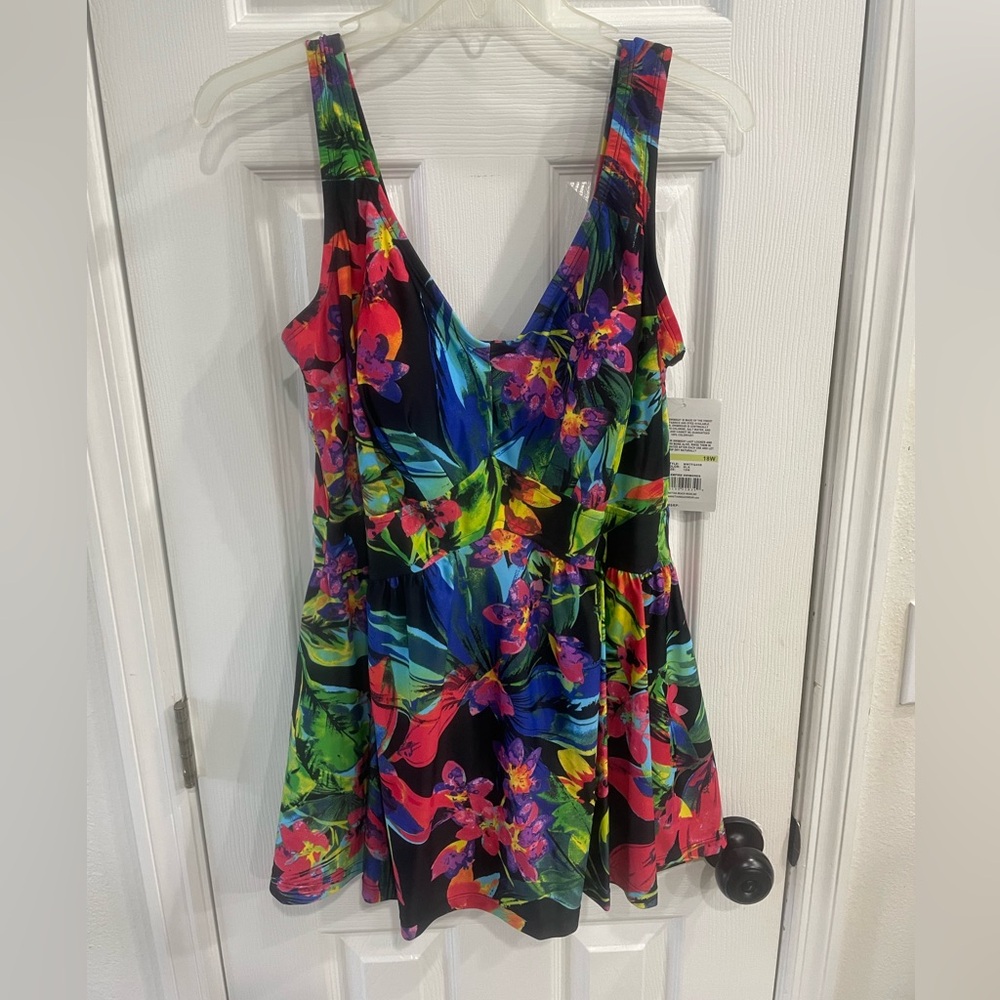 Maxine of Hollywood - Empire Swimdress - Black - 18W - New With Tags